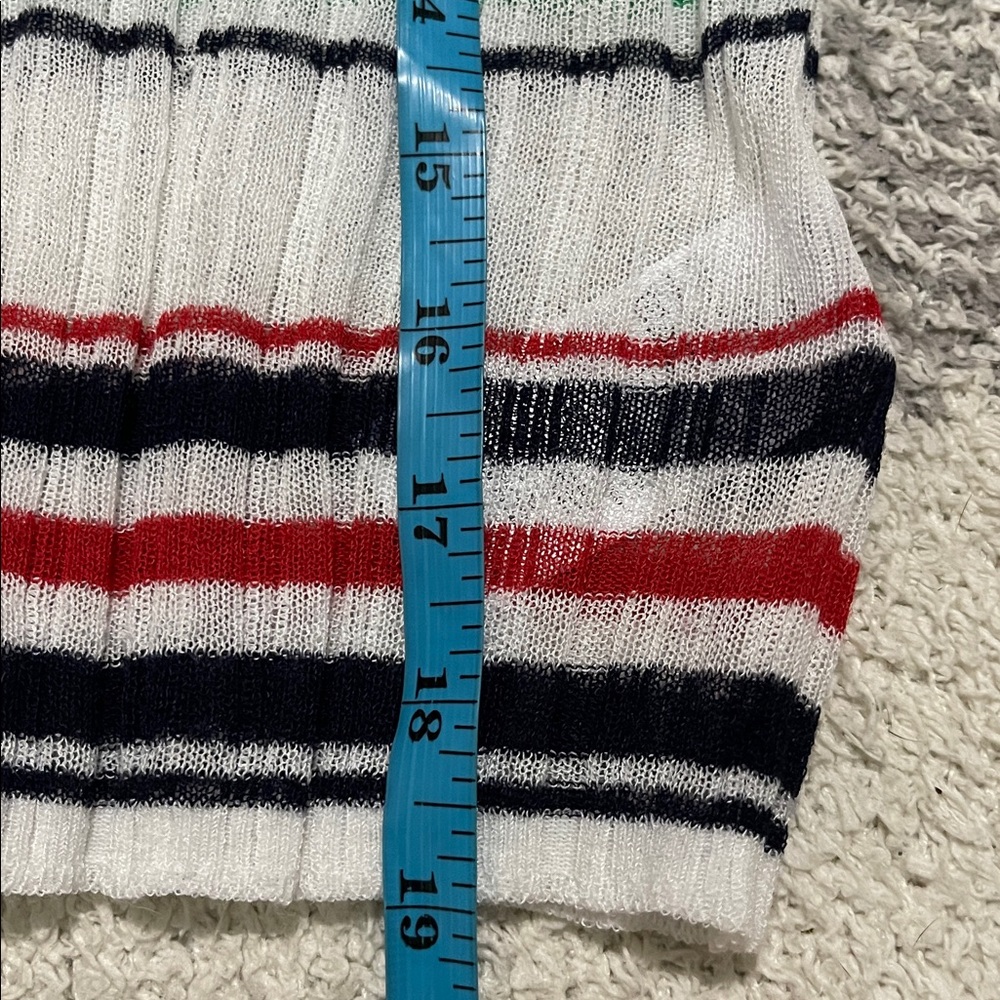 NWT- GAP- XS. Sheer Ribbed Top - Picture 8 of 9